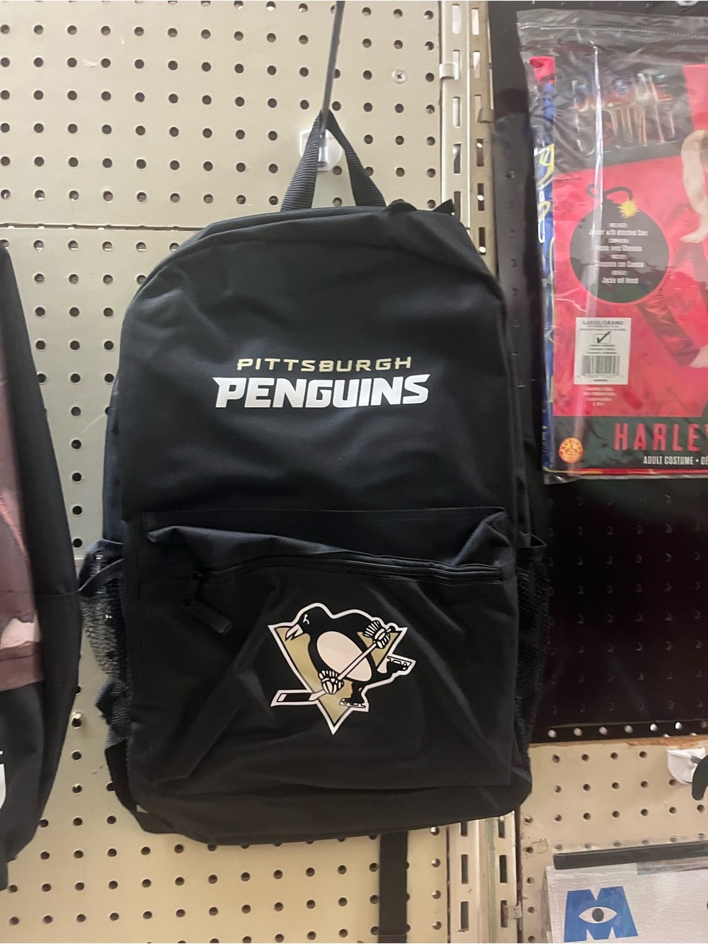 Black Pittsburgh Penguins Backpack for Men - Team Crest Front Pocket